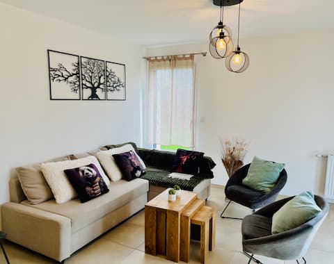 Downtown- Maison-2 SdeBain- Furnished 3*