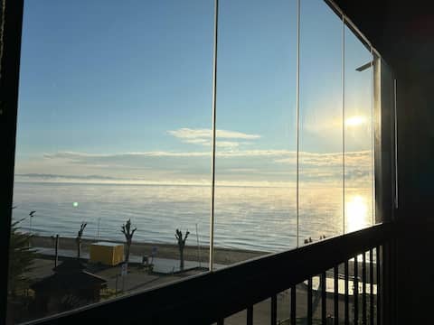 Apartment 15 minutes from Puerto Varas in front of the lake