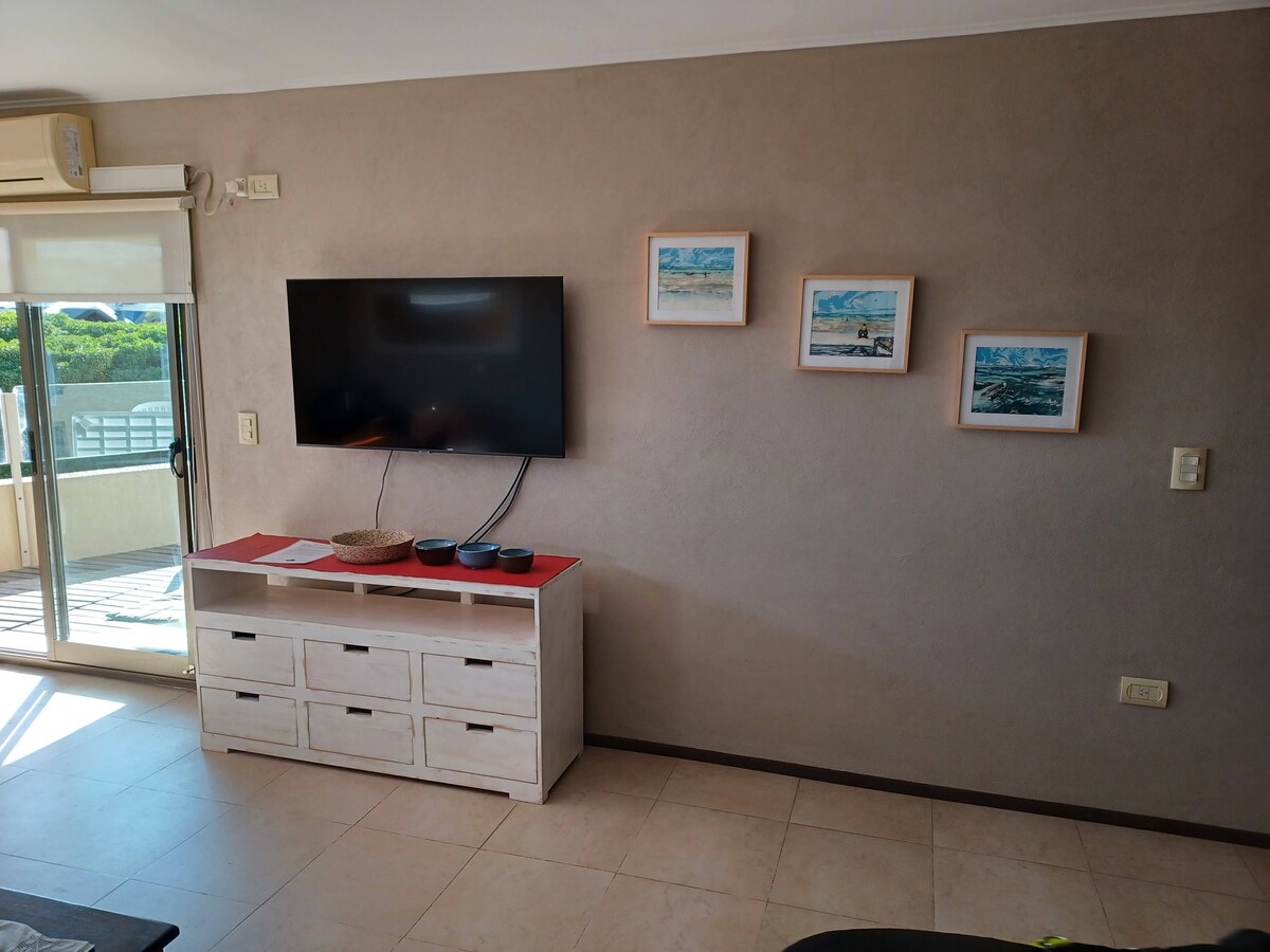 Propiedad de Airbnb exitosa: Beach apartment with services en Las Gaviotas
