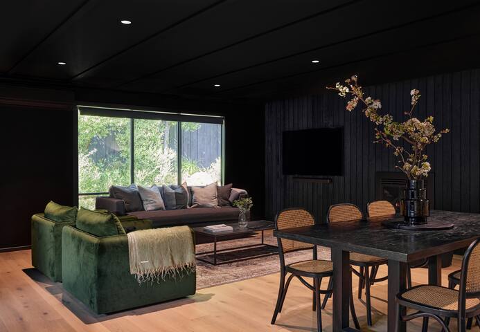 Adisa Luxury Accommodation gallery image 2