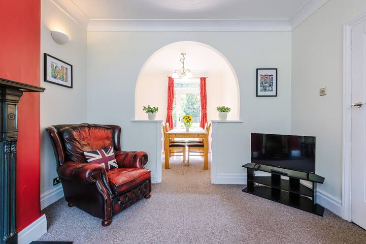 Lowther House Prestwich gallery image 3