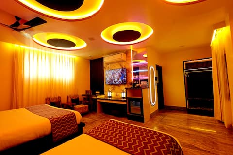 5 min walk to Taj/Rooftop Taj View/Luxury Quad 2+2