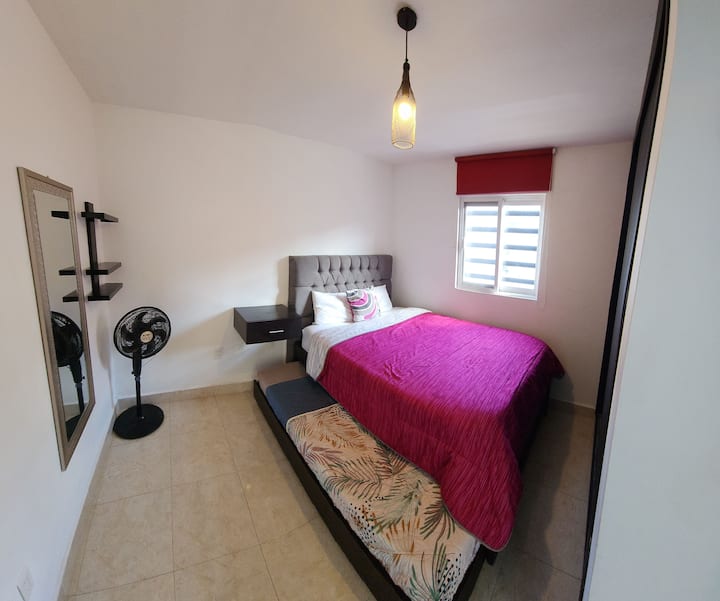 غرفة النوم 1