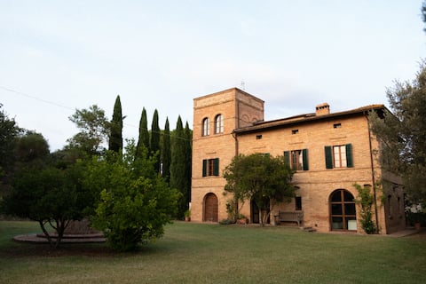 Beautiful tuscan country house