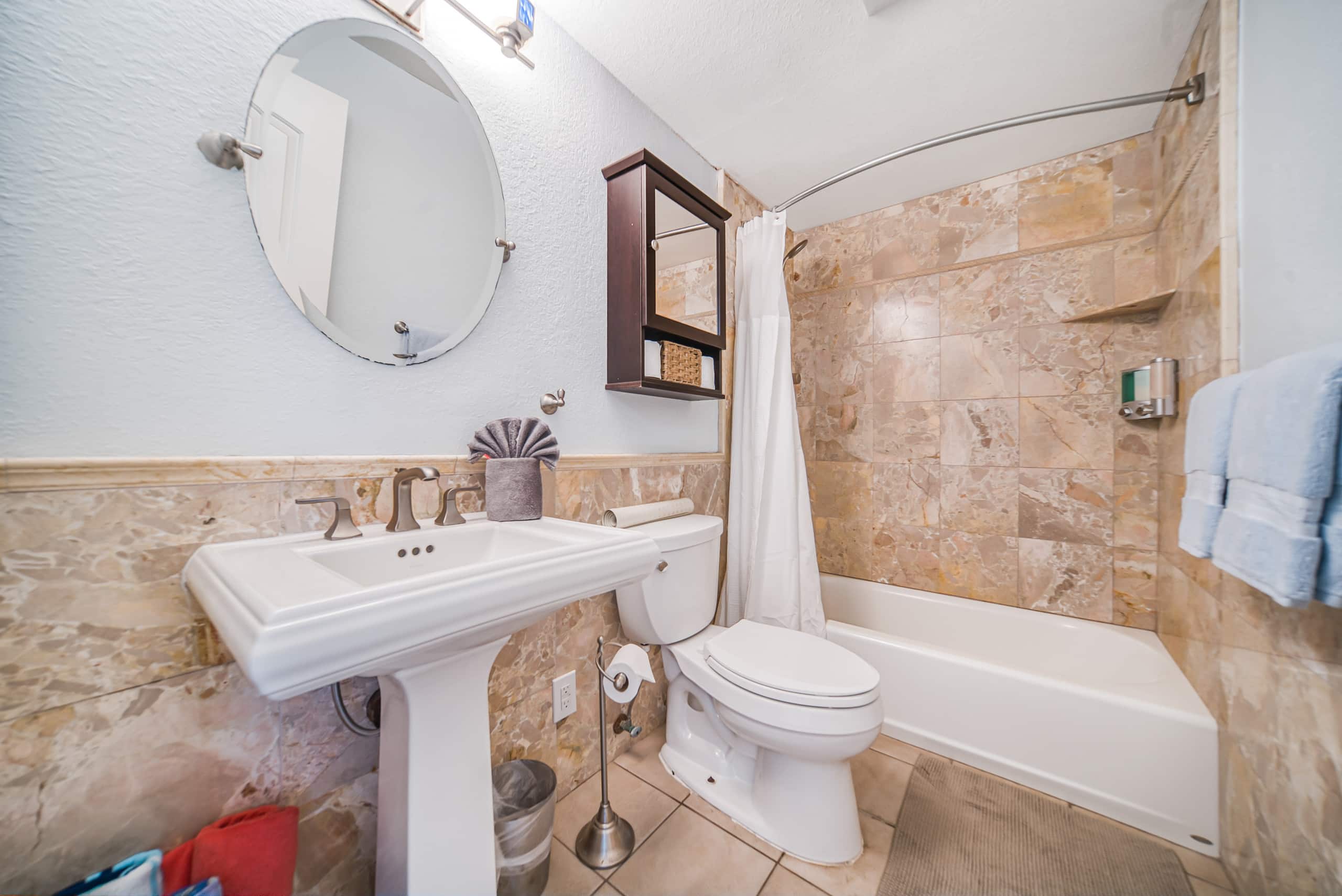Condo in Kihei · ★4.74 · 2 bedrooms · 3 beds · 2 baths - Image 13