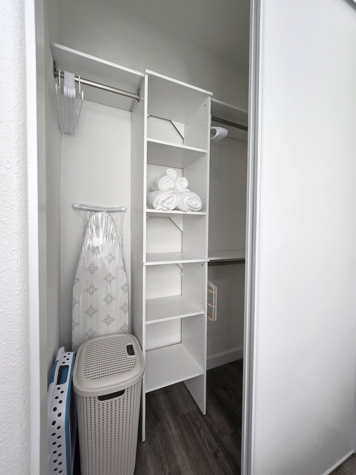 Organizador del armario y área de almacenamiento