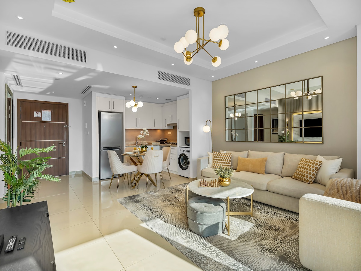 1 Bedroom Furnished Apartment | Boulevard Point 4