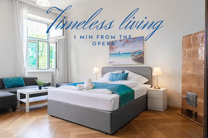 4 Apartments near AKH Hospital – Sleeps 19