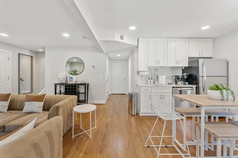 Pike & Rose Rockville Staycation-DMV Metro Acess