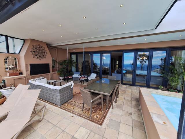 Sunset Boulevard Penthouse gallery image 5