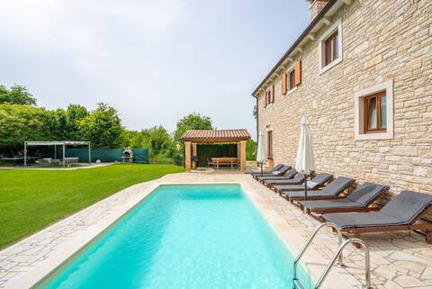 Villa Marun