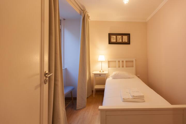 FLH Bairro Alto Artistic with View gallery image 5