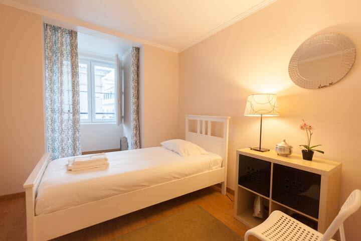 FLH Bairro Alto Artistic with View gallery image 2