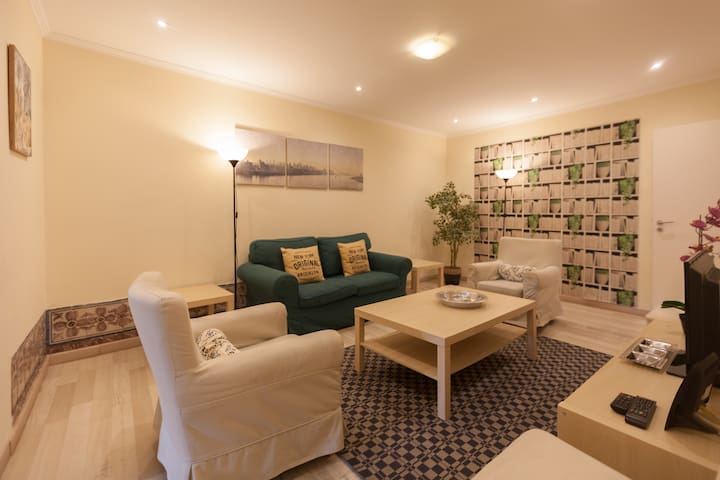 FLH Bairro Alto Artistic with View