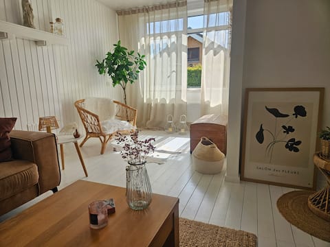 Spacious, cozy apartment Heuvelland | Valkenburg