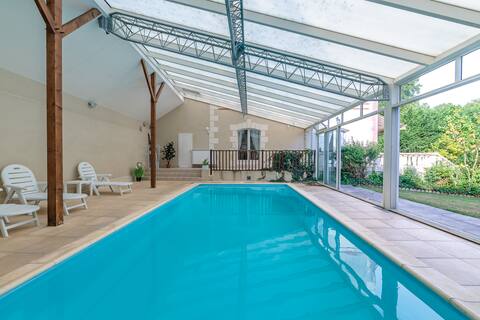 Vallée du Lys Manor 30 pers Pool/large garden