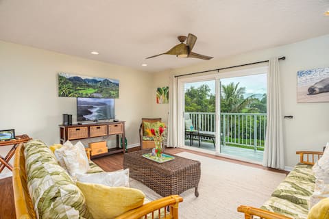Successful Airbnb property: Ocean and Mountain View Condo in Princeville