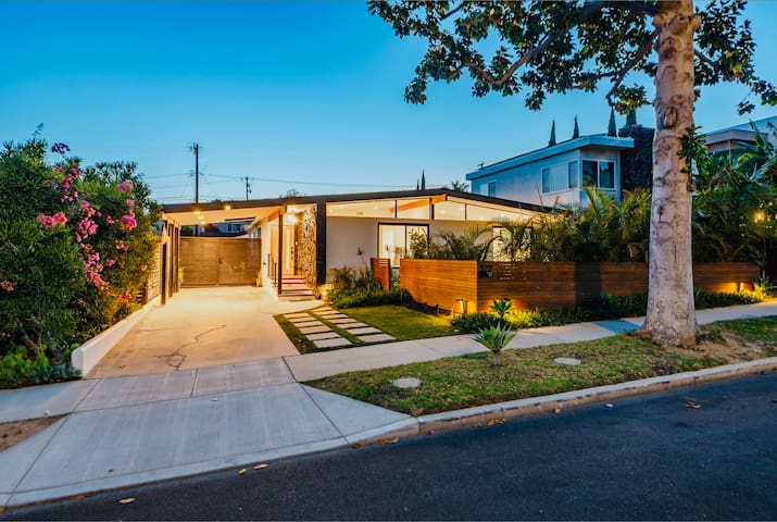 Mid Century Modern Tropical Beach Villa with Pool