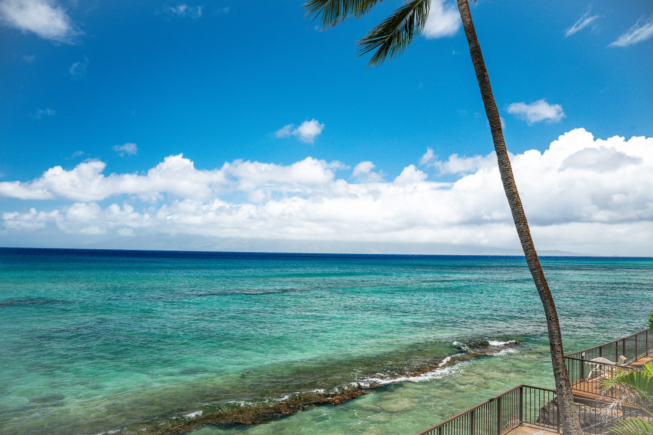 Condo in Lahaina · ★4.89 · 1 bedroom · 2 beds · 1 bath - Image 18
