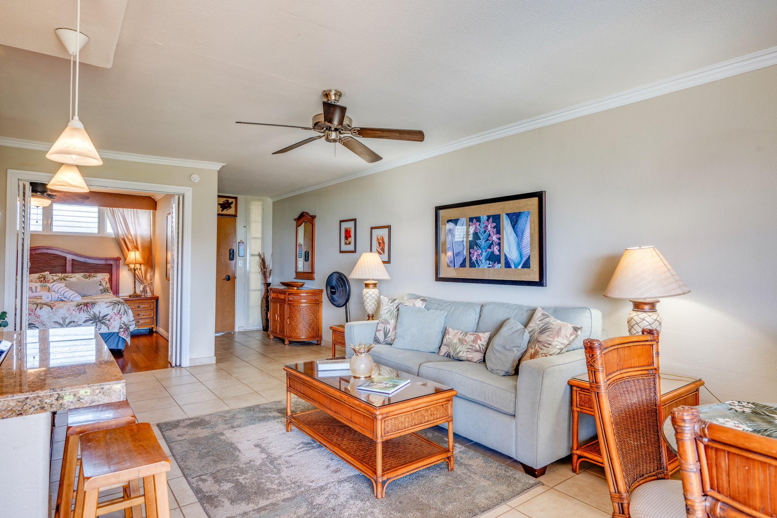 Condo in Lahaina · ★4.89 · 1 bedroom · 2 beds · 1 bath - Image 4