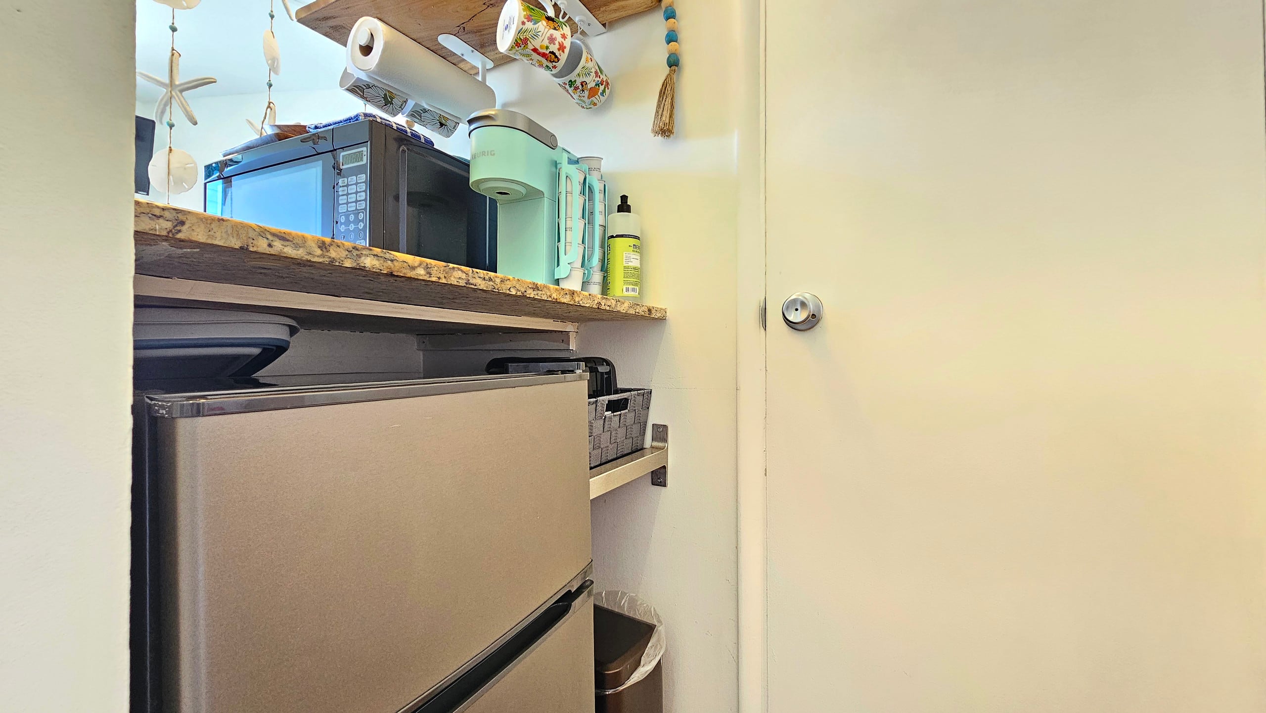 WG 807 Quaint Ocean View Studio - Image 3