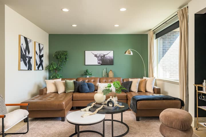 Rino Loft W/ Parking & Mtn Views - Denver, CO
