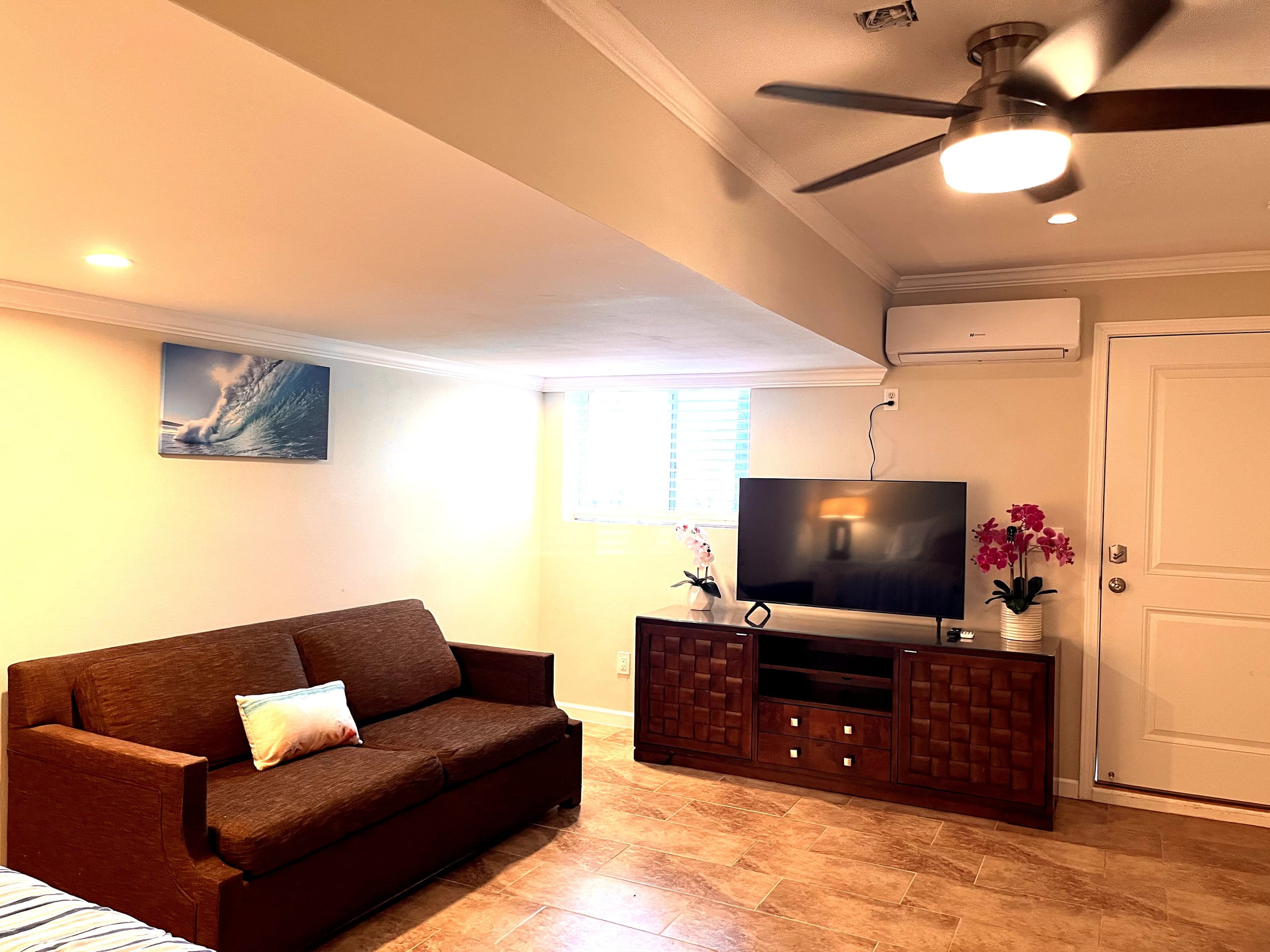 Villa in Lahaina · ★4.8 · 3 bedrooms · 6 beds · 3 baths - Image 11