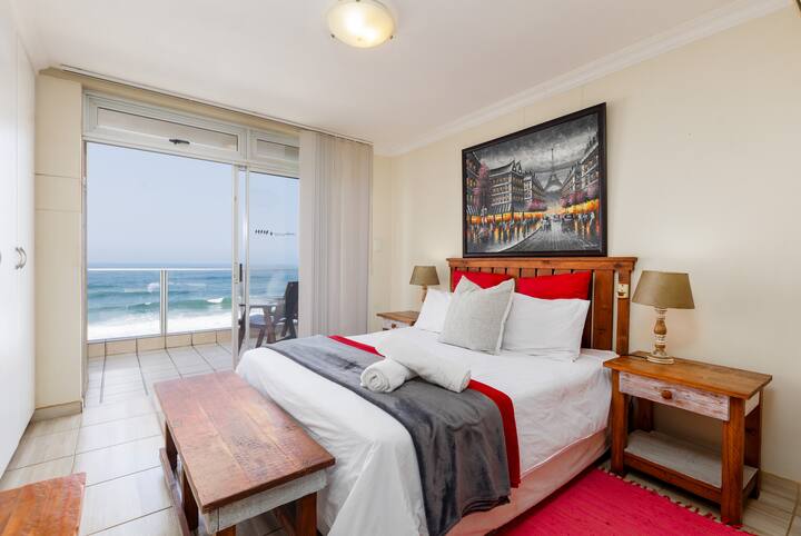 圣托里尼204A -令人惊叹的三间卧室，位于马盖特的一个建筑群中。 主卧室可欣赏迷人的海景，通往阳台。很棒的度假胜地。