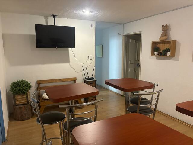 Polanco-Metro | 12 Guests | Self Check-In gallery image 3