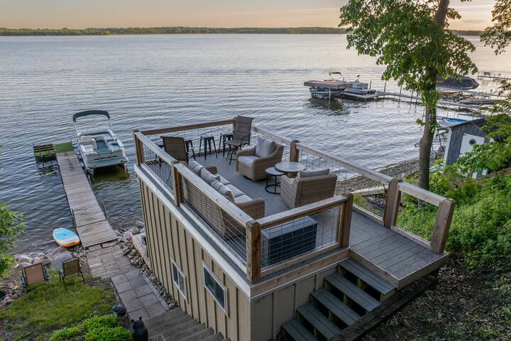 Clearwater Lake Family Retreat! -Pontoon Rental! gallery image 4
