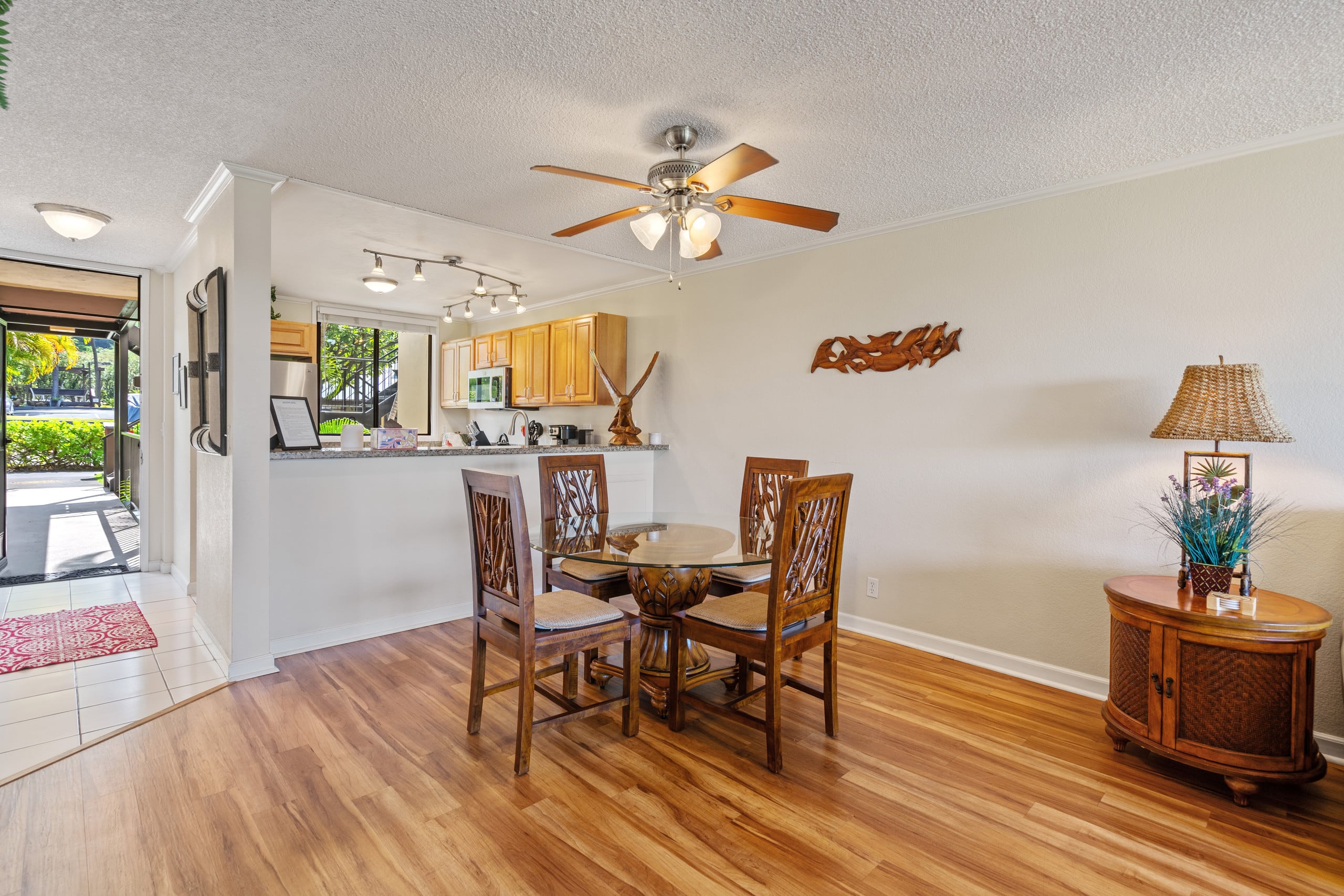 Condo in Kailua-Kona · ★5.0 · 2 bedrooms · 2 beds · 2 private baths - Image 9