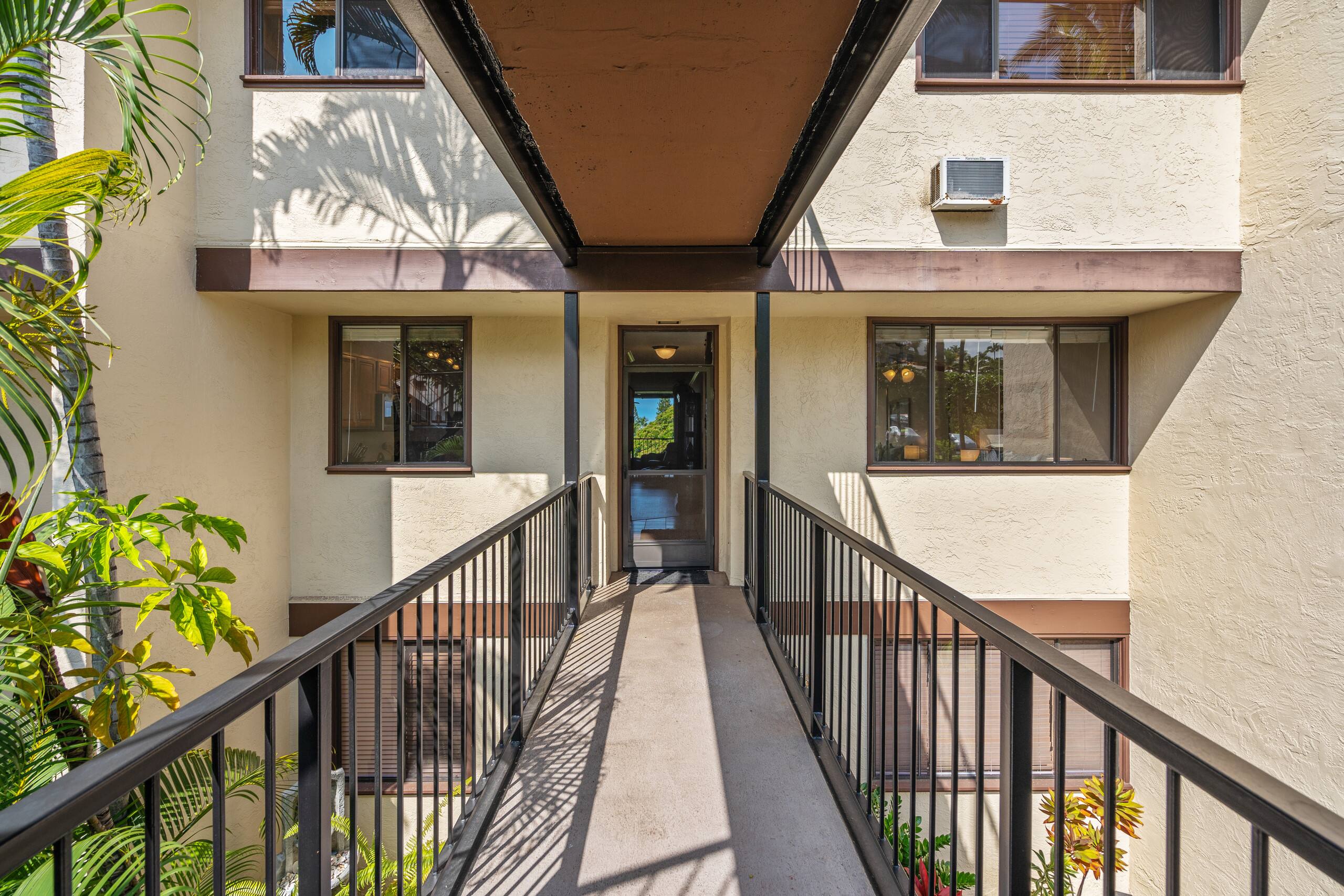 Condo in Kailua-Kona · ★5.0 · 2 bedrooms · 2 beds · 2 private baths - Image 31