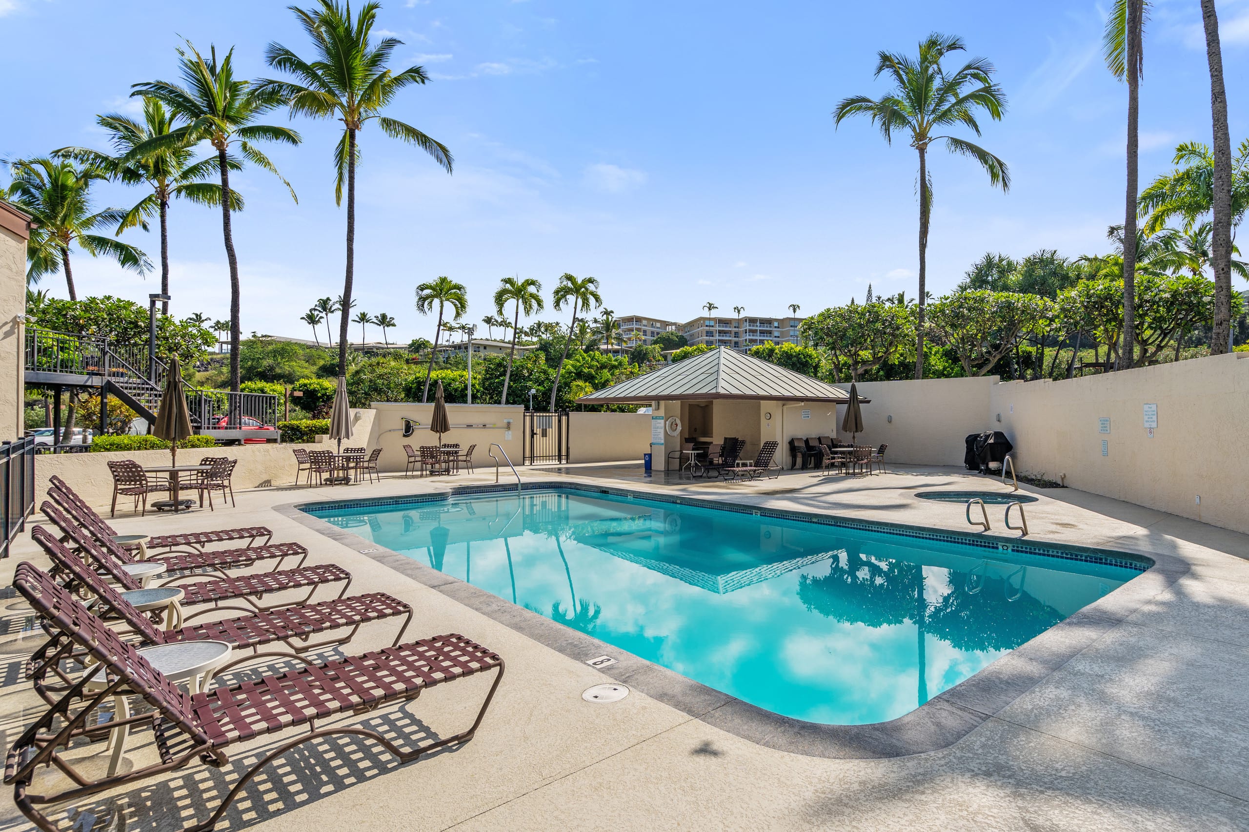 Condo in Kailua-Kona · ★5.0 · 2 bedrooms · 2 beds · 2 private baths - Image 26