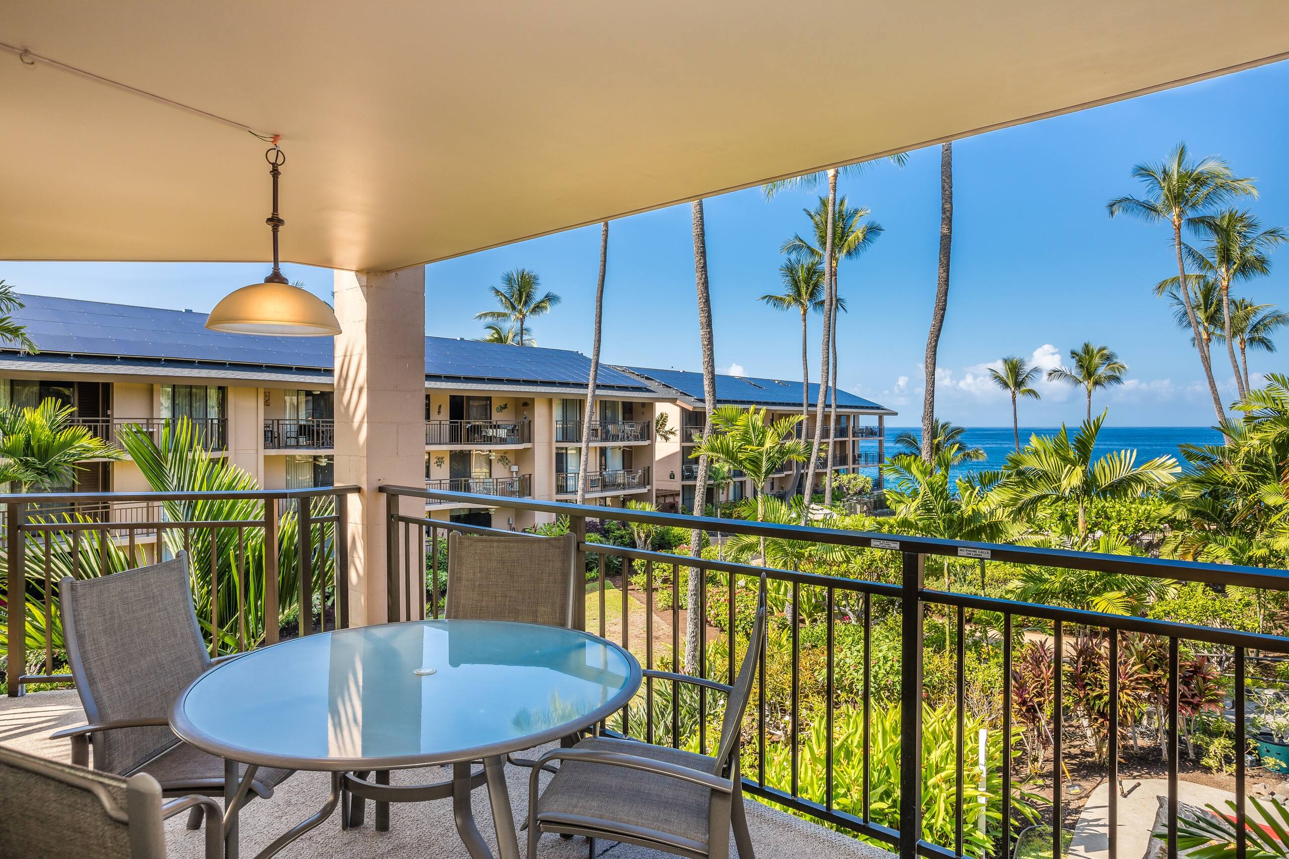 Condo in Kailua-Kona · ★5.0 · 2 bedrooms · 3 beds · 2 private baths - Image 25