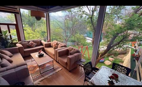 Al Bustan Cabin