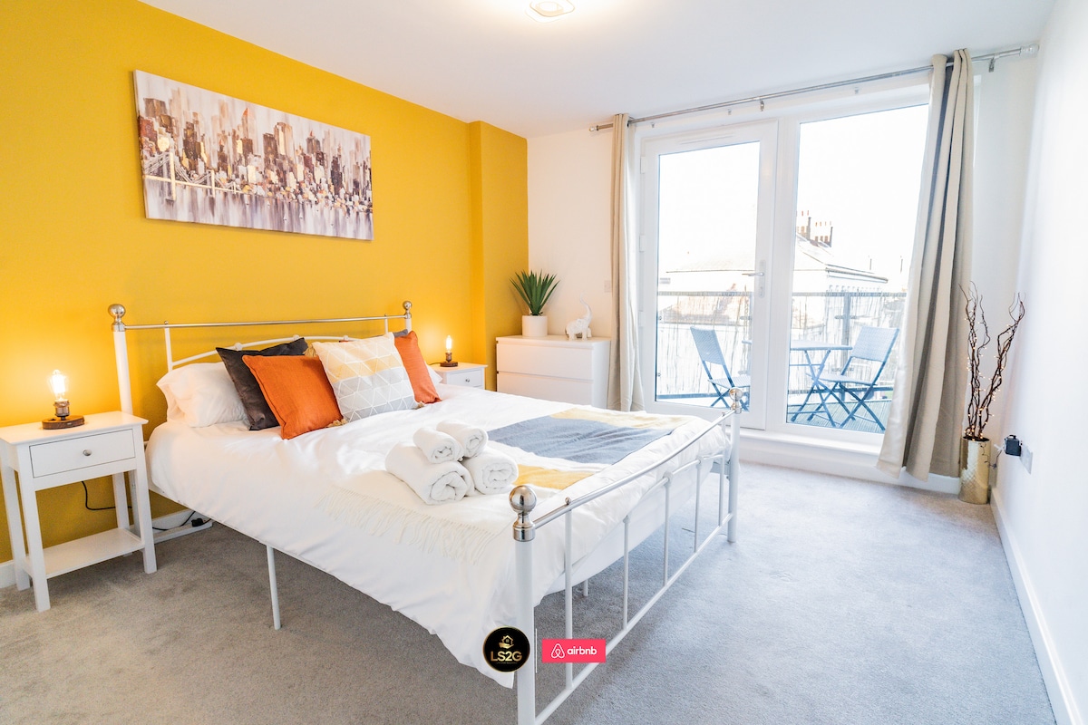 Спалня от LS2G Short Lets & Serviced Accommodation