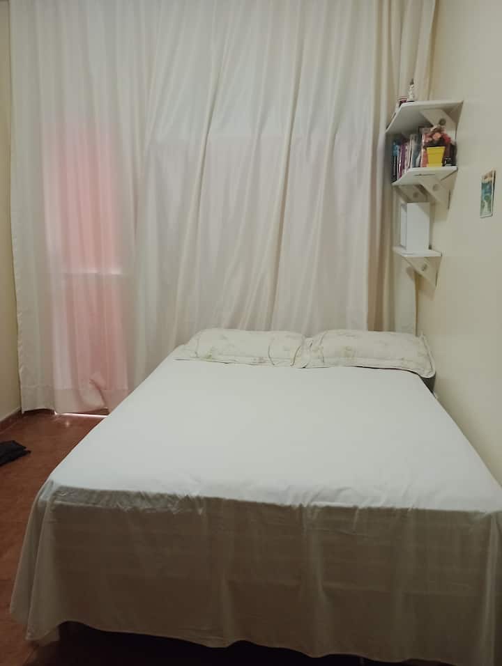 غرفة النوم 1