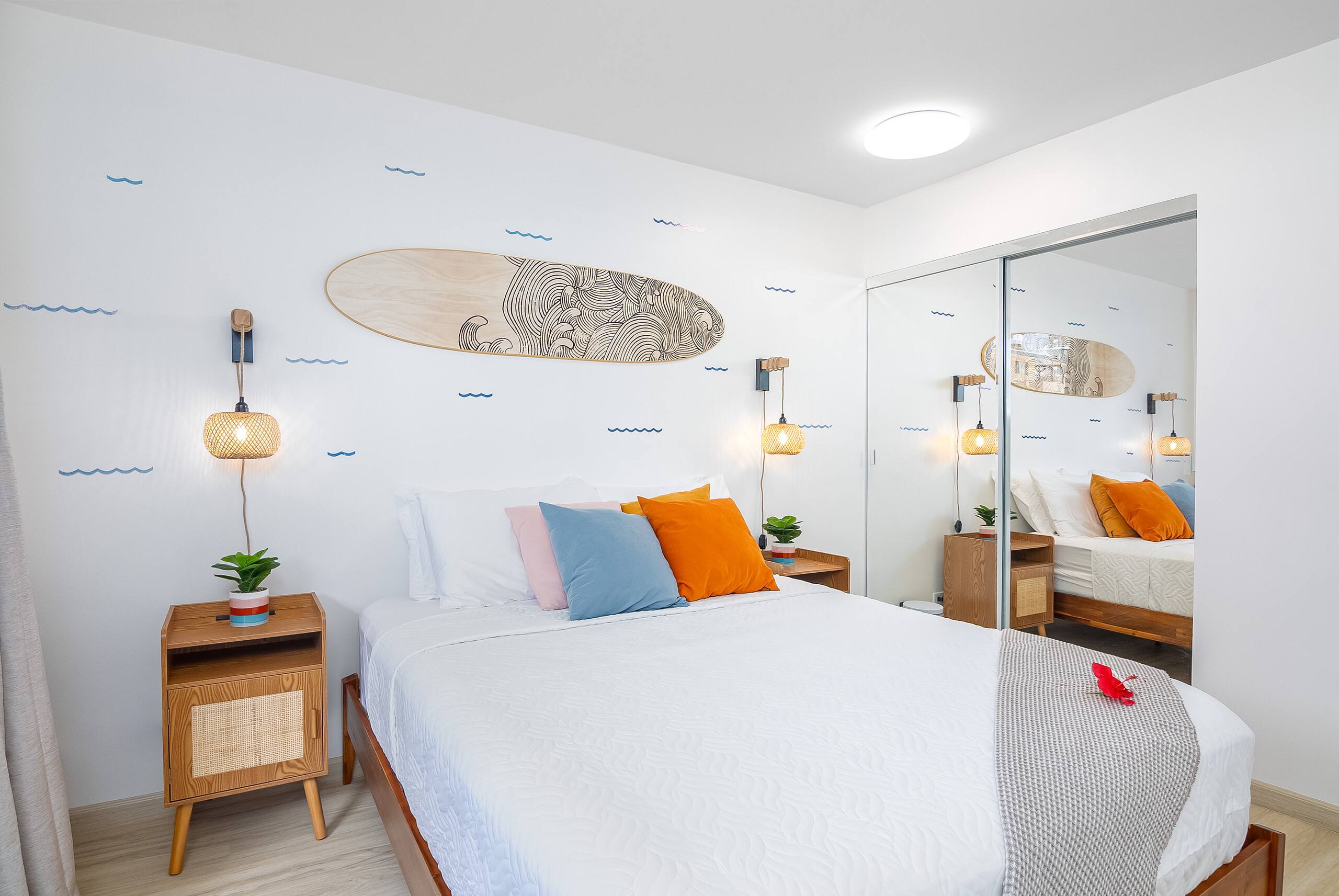 Condo in Honolulu · ★4.65 · 2 bedrooms · 4 beds · 2 shared baths - Image 52