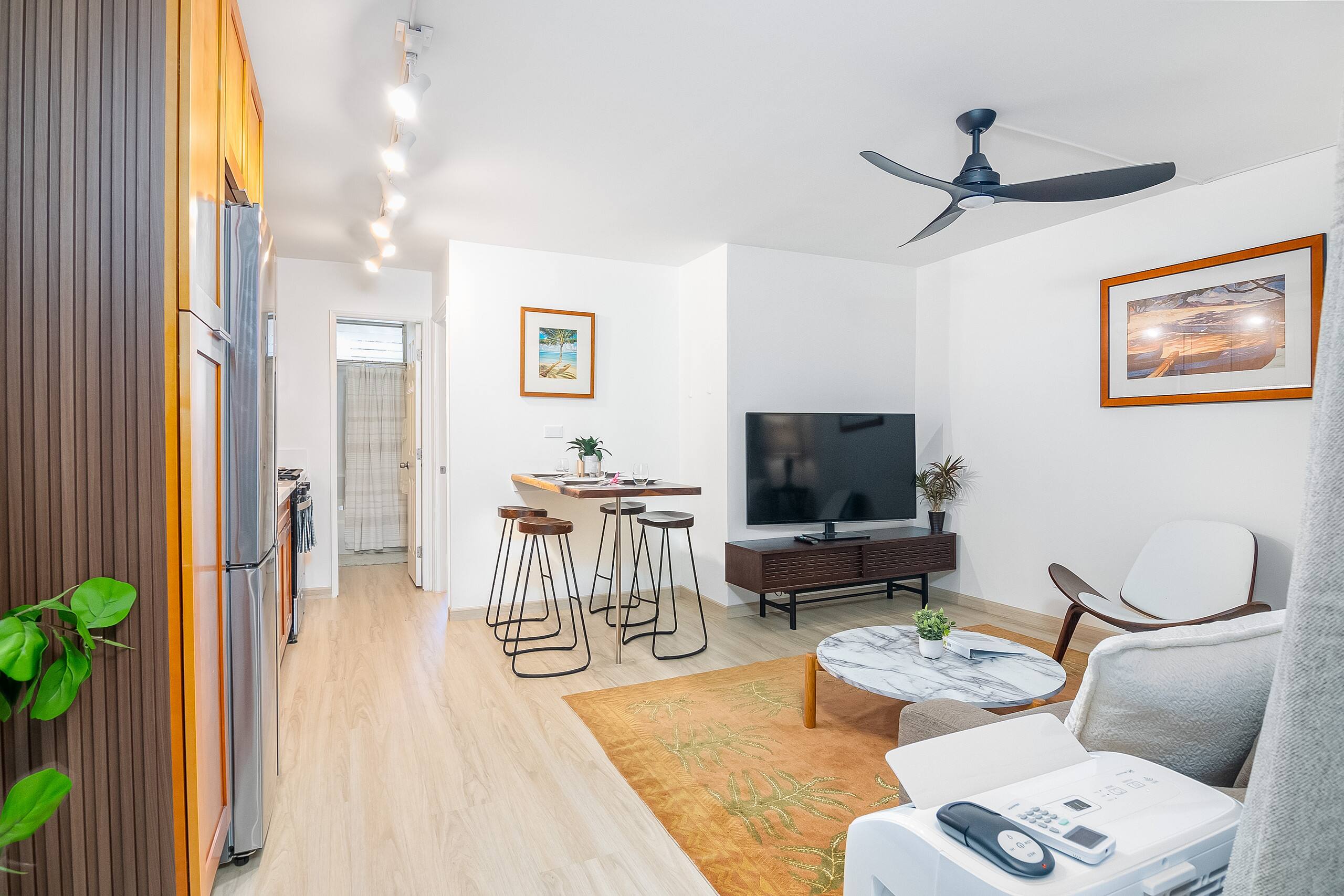 Condo in Honolulu · ★4.65 · 2 bedrooms · 4 beds · 2 shared baths - Image 6