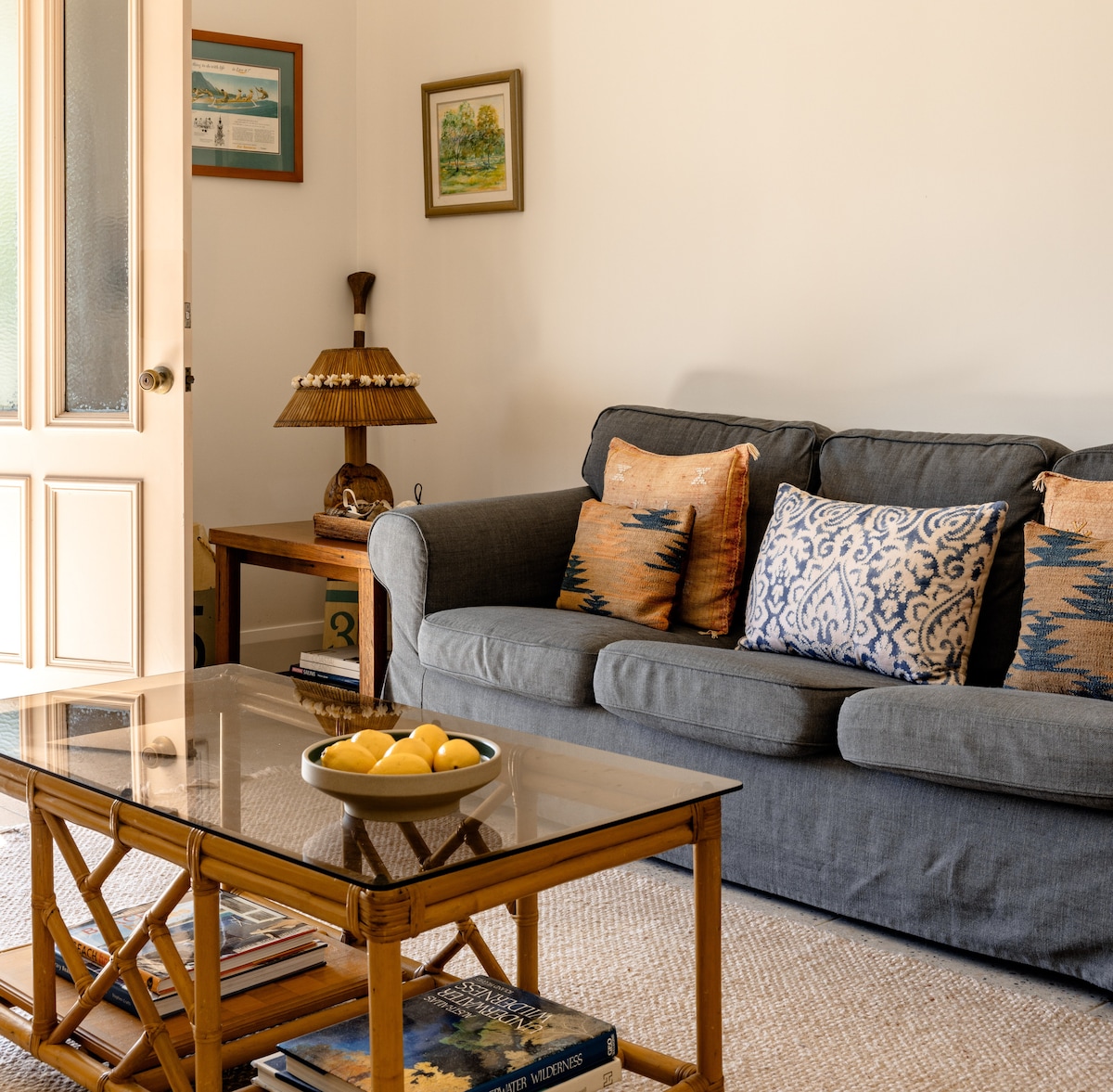 Top performing Airbnb: Swimmers Rest, classic beach house, dog friendly in Shoal Bay