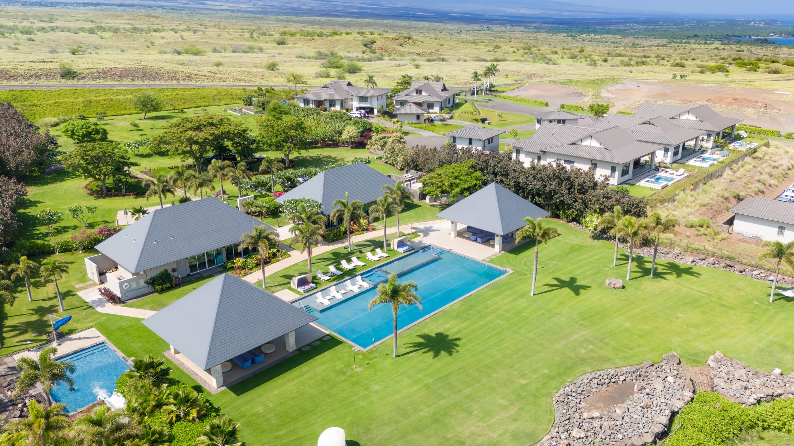 Home in Waimea · ★4.77 · 4 bedrooms · 9 beds · 4.5 baths - Image 103