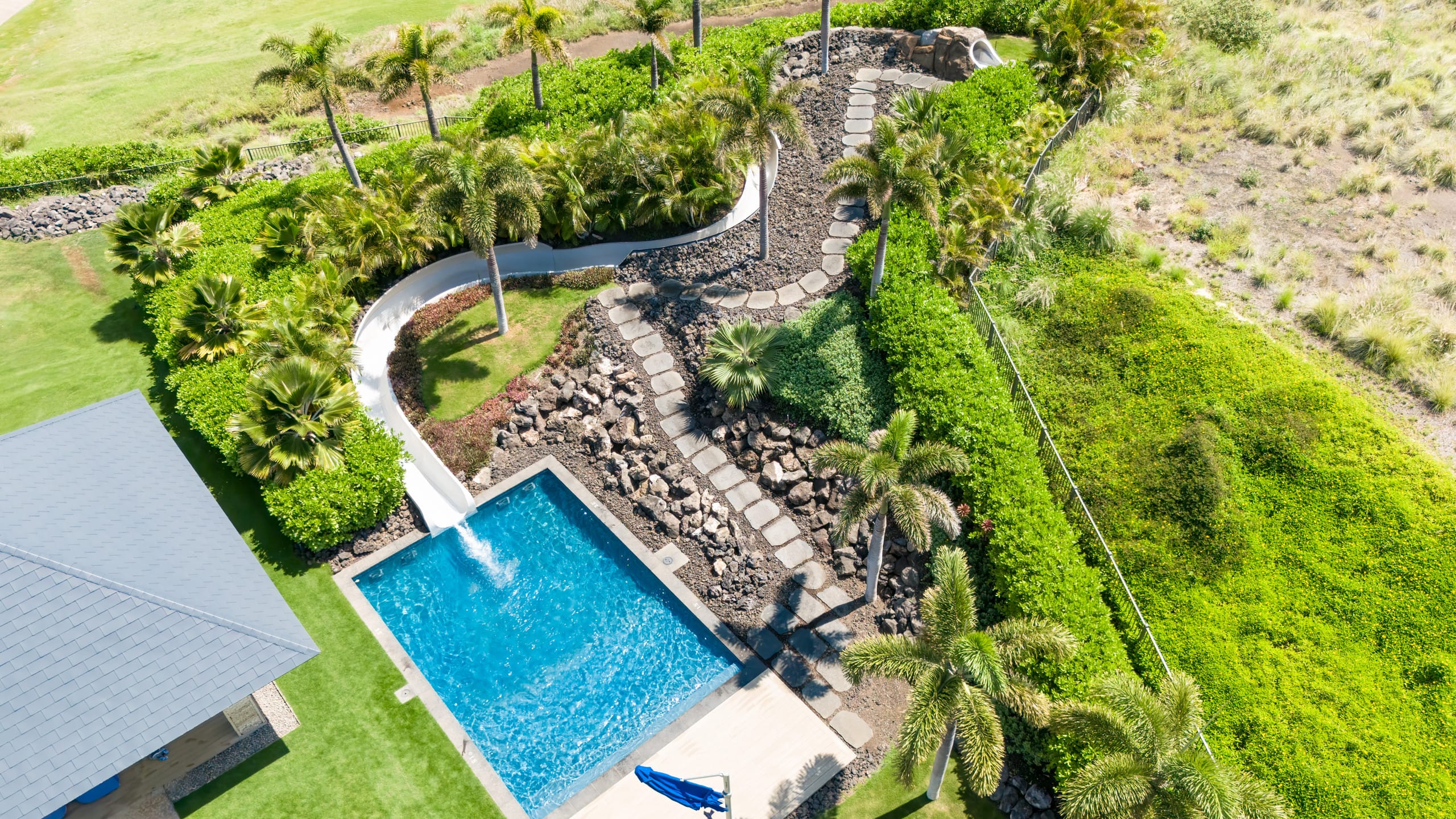 Home in Waimea · ★4.77 · 4 bedrooms · 9 beds · 4.5 baths - Image 90