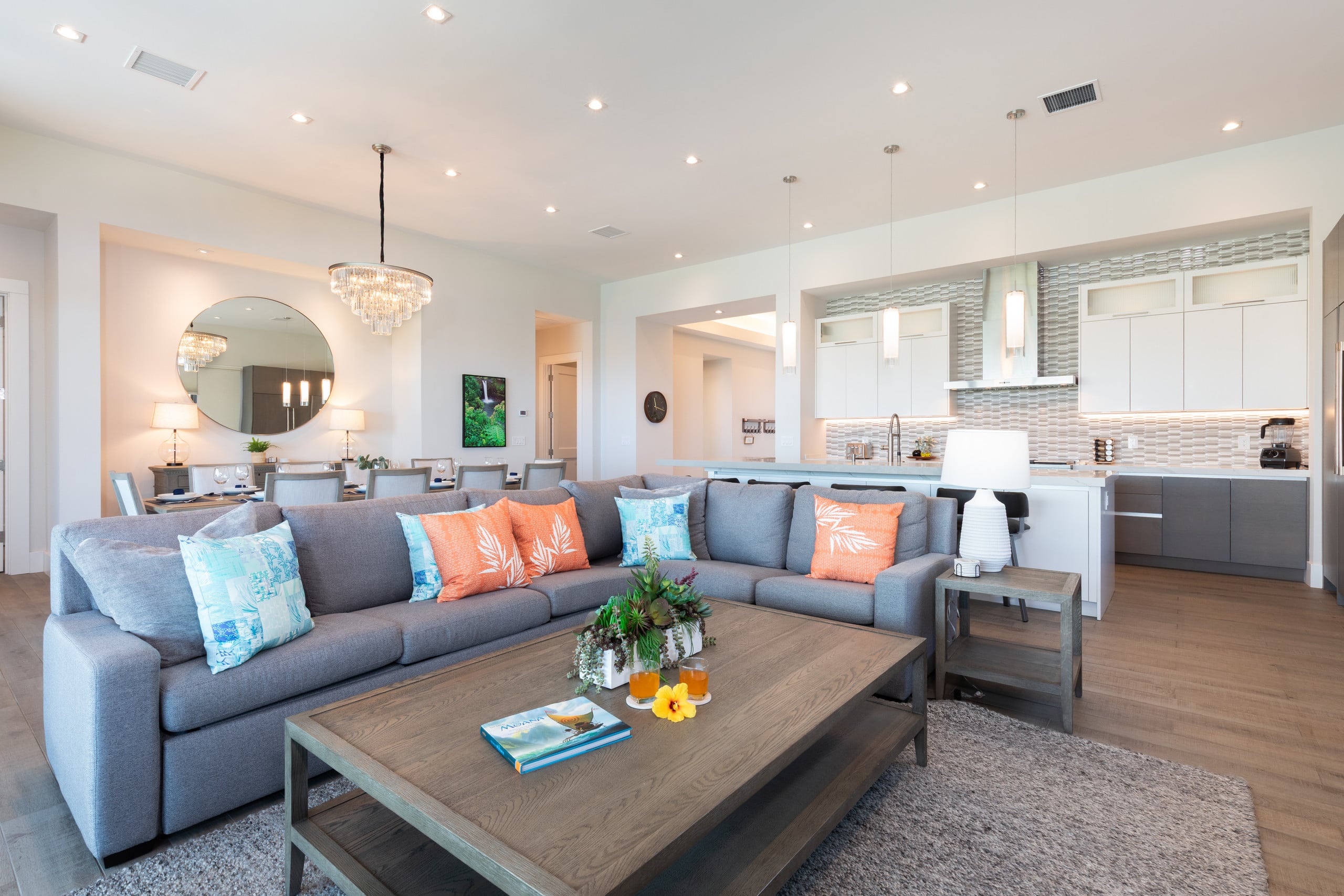 Home in Waimea · ★4.77 · 4 bedrooms · 9 beds · 4.5 baths - Image 2