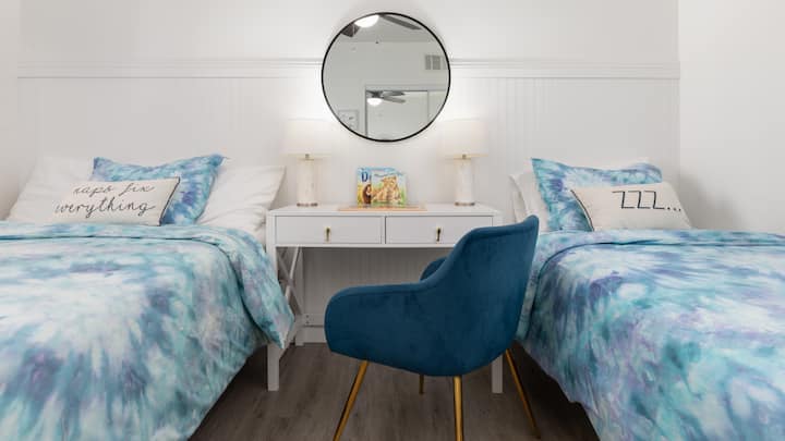 And another work  station for kids or adults 