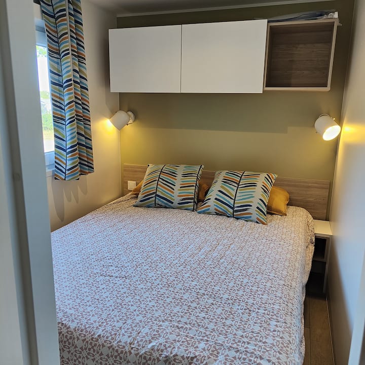 Habitación con cama doble 140*190