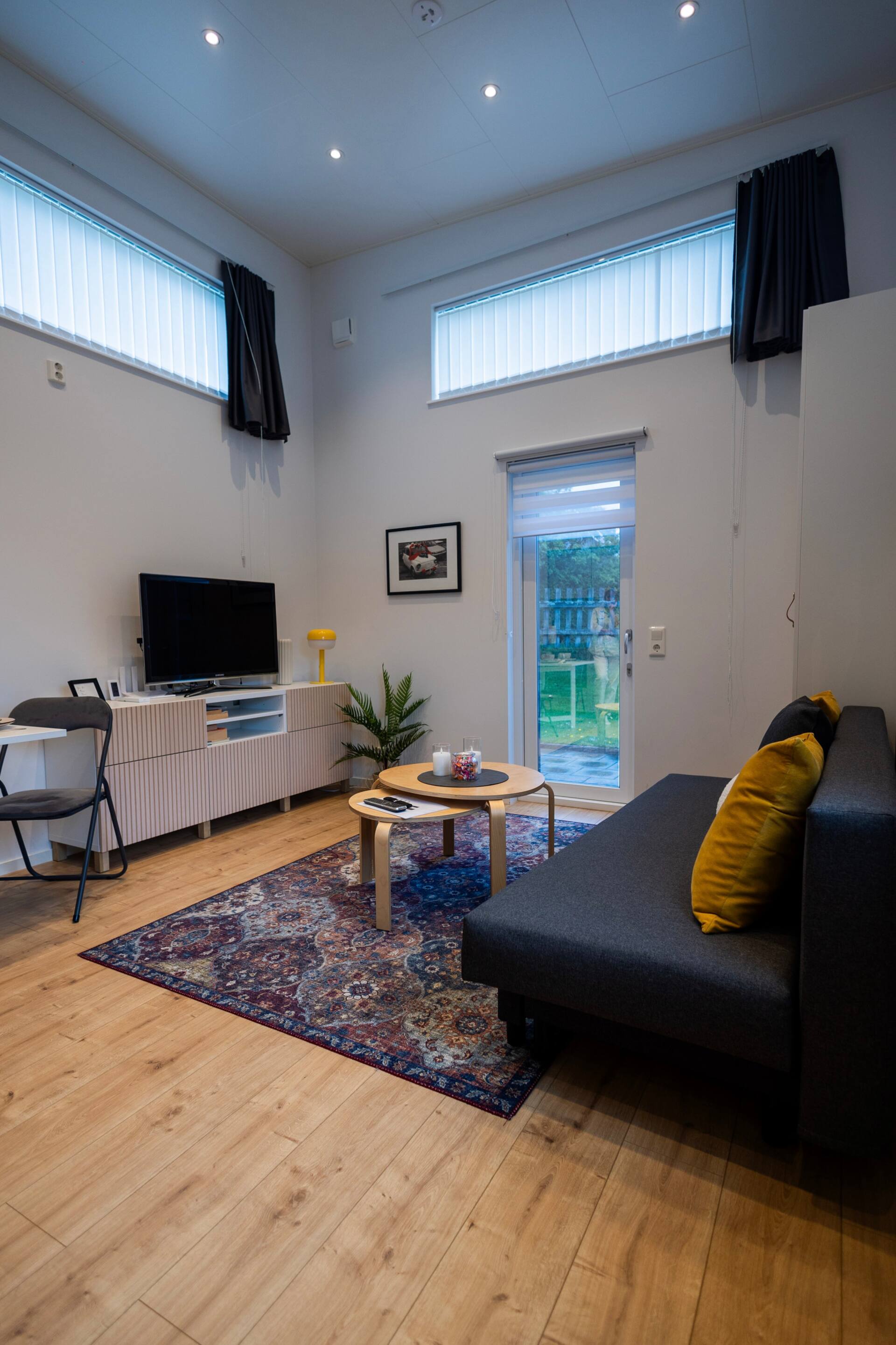 Modern guest house • Free parking • Close to the center