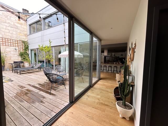 Maison d’architecte avec piscine et garage gallery image 4