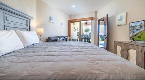 Anuncio de Airbnb popular: Sonoran Sun two bed two bath. Ground Floor. en Sonora