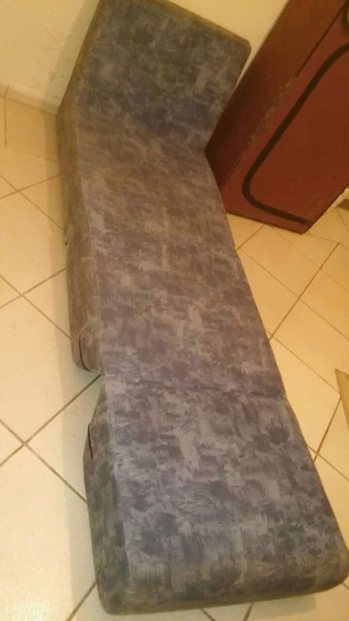 Დაასველეთ ერთი საწოლი, როცა გახსნილია.