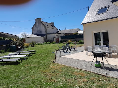 Large villa, between Audierne and Pointe du Raz